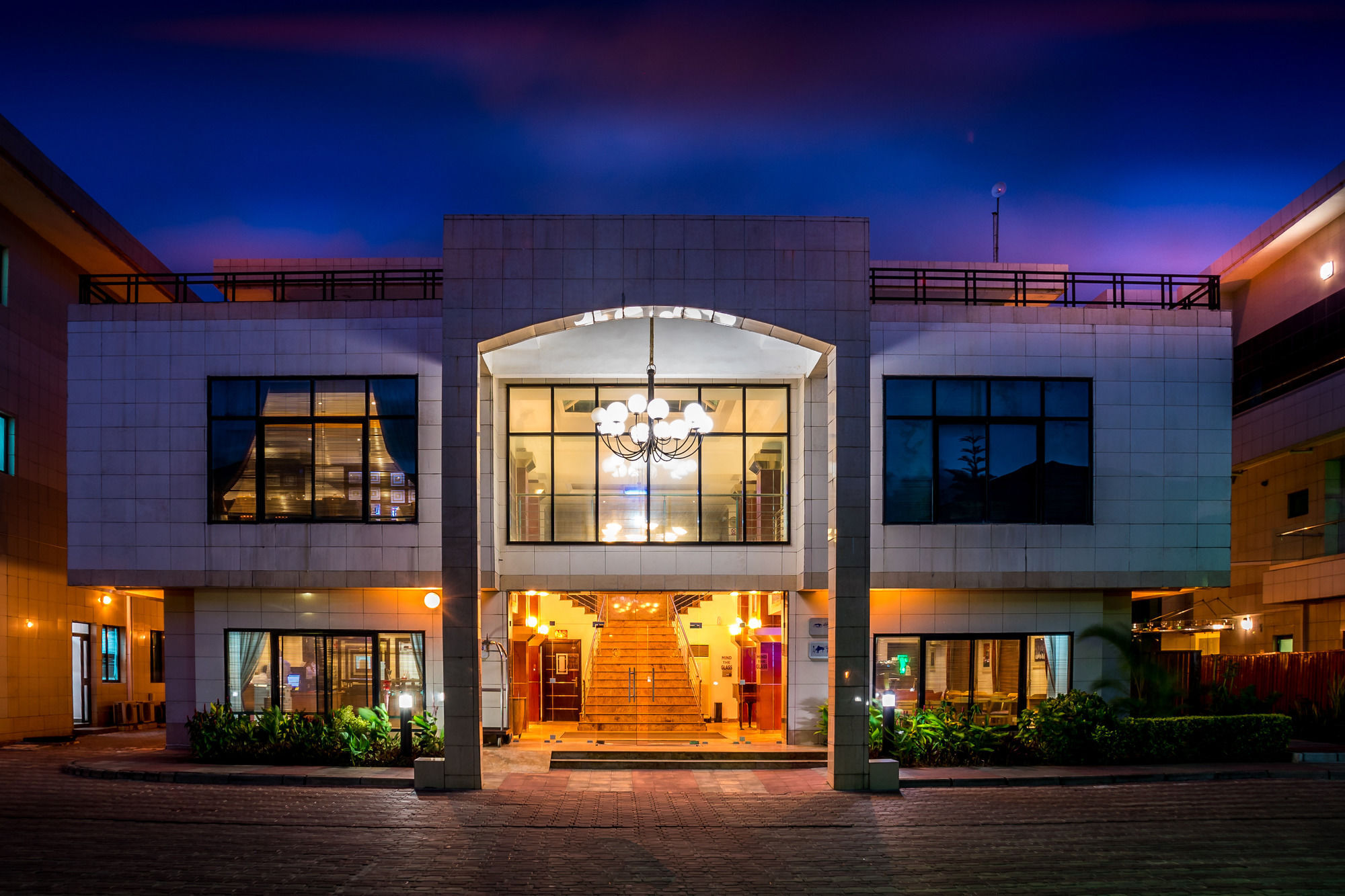 Protea Hotel By Marriott Lagos Kuramo Waters Exterior photo